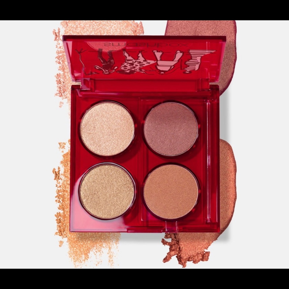 ✅Smashbox Halo Cheek palette.